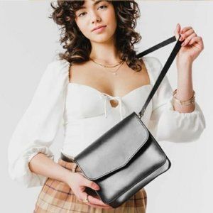 Portland Leather Never Worn New in box, Real Leather - HAWTHORNE RETRO CROSSBODY